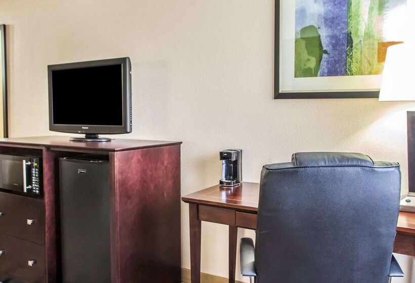 בית מלון כפרי Comfort Inn Bourbonnais Near I57