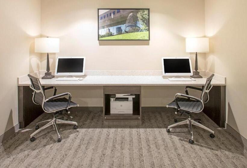 ホテル Country Inn & Suites By Radisson, Grandvillegrand Rapids West, Mi