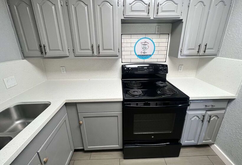 فندق Days Inn By Wyndham Sulphur West