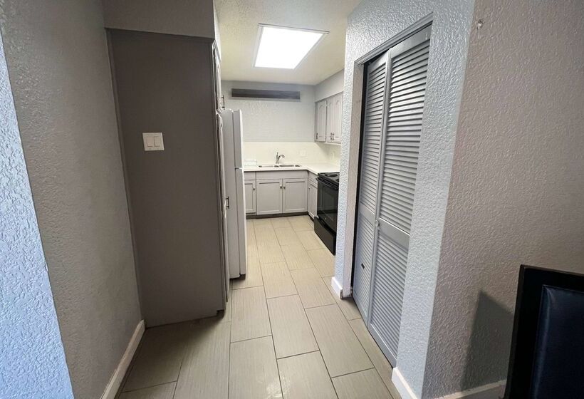 فندق Days Inn By Wyndham Sulphur West