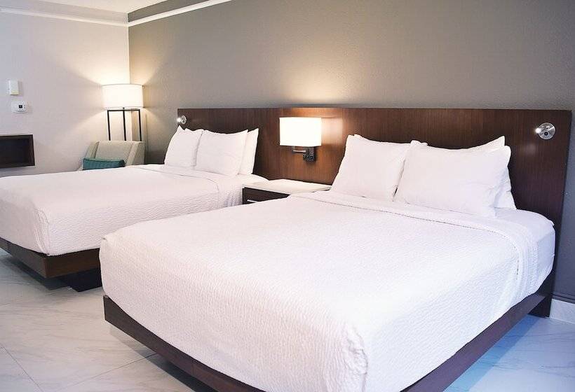 Delta Hotels By Marriott Indianapolis East