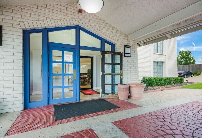 فندق Econo Lodge