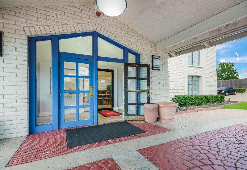 فندق Econo Lodge