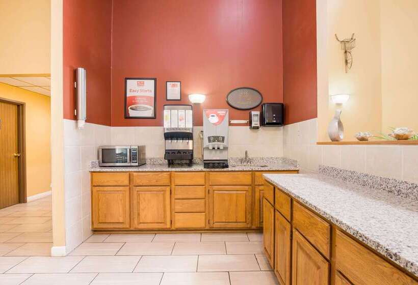 فندق Econo Lodge