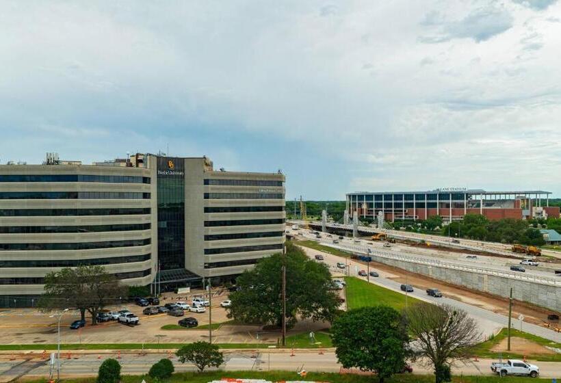 בית מלון כפרי Springhill Suites Waco