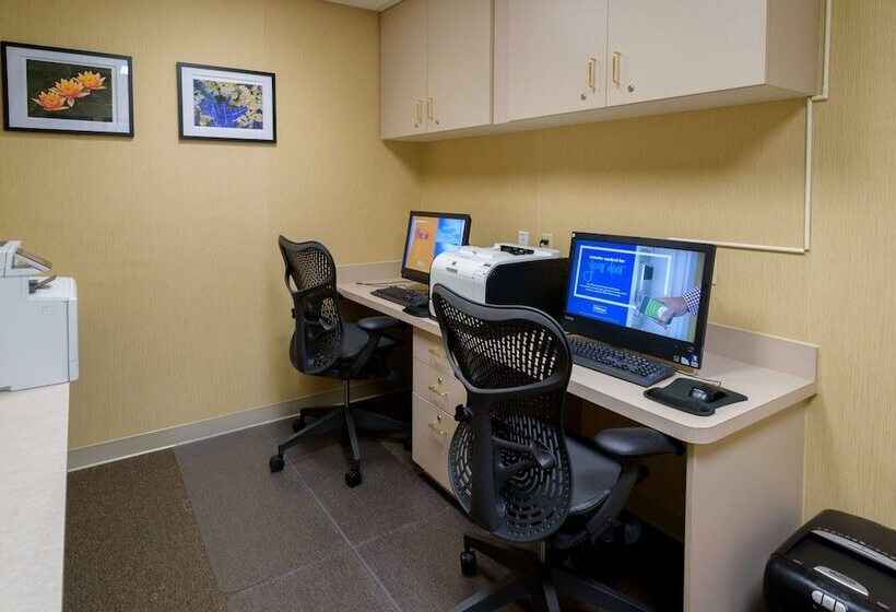 ホテル Hilton Garden Inn Kennett Square