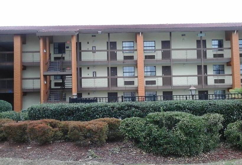 فندق Knights Inn   Lithonia