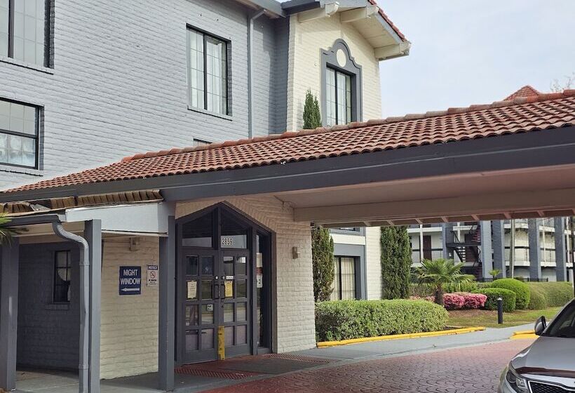 فندق Knights Inn   Lithonia