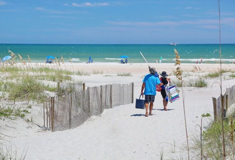 فندق La Fiesta Ocean Inn & Suites