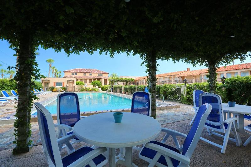 فندق La Fiesta Ocean Inn & Suites