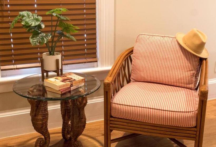 فندق La Pensione Inn   Adult Exclusive