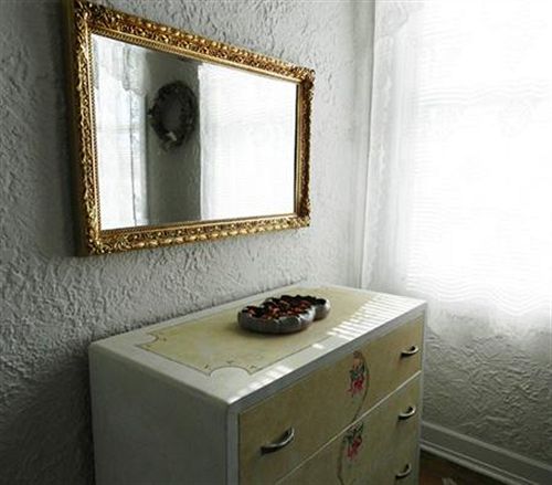 فندق La Plaza Historic  & Restaurant