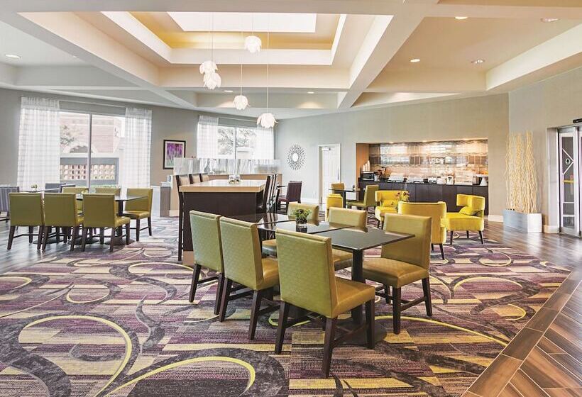 ホテル La Quinta Inn & Suites By Wyndham Fort Worth City View