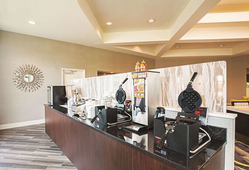 ホテル La Quinta Inn & Suites By Wyndham Fort Worth City View