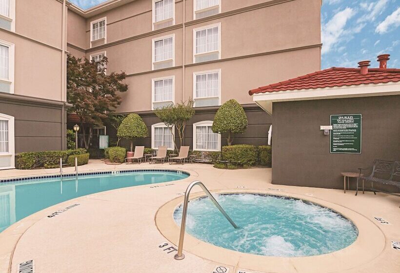 ホテル La Quinta Inn & Suites By Wyndham Fort Worth City View