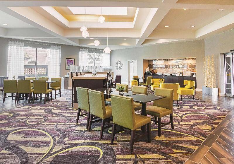 ホテル La Quinta Inn & Suites By Wyndham Fort Worth City View