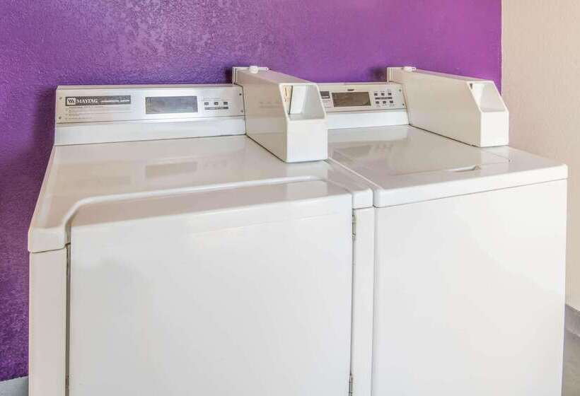 ホテル La Quinta Inn By Wyndham Colorado Springs Garden Of The Gods