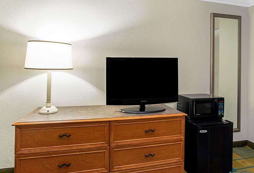 فندق La Quinta Inn By Wyndham Denver Northglenn