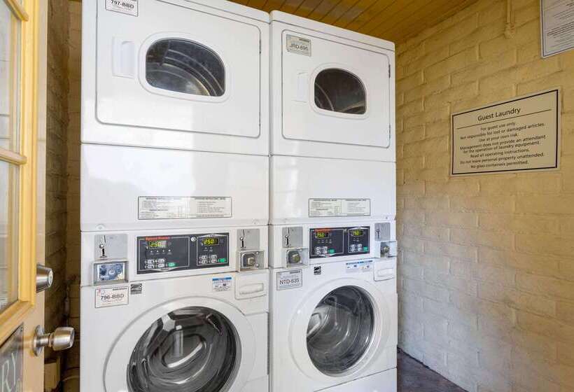 هتل La Quinta Inn By Wyndham Huntsville Research Park