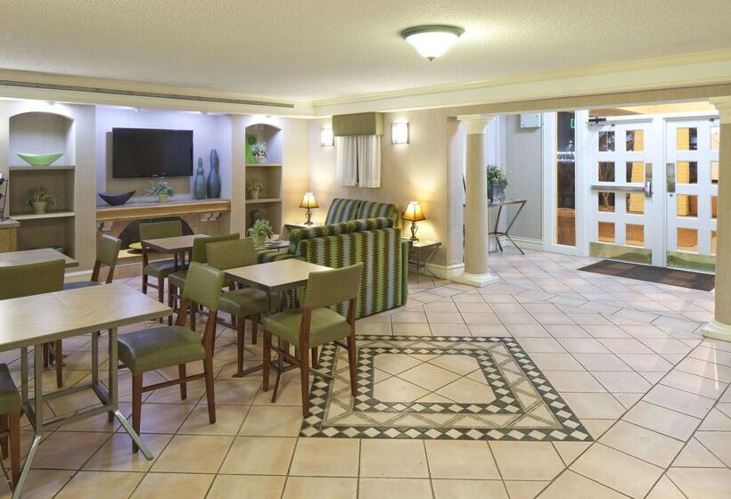 ホテル La Quinta Inn By Wyndham Huntsville Research Park