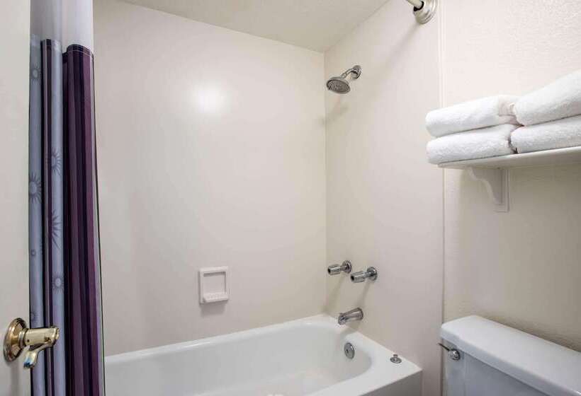 ホテル La Quinta Inn By Wyndham Huntsville Research Park