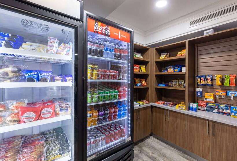 فندق La Quinta Inn By Wyndham Kansas City Lenexa