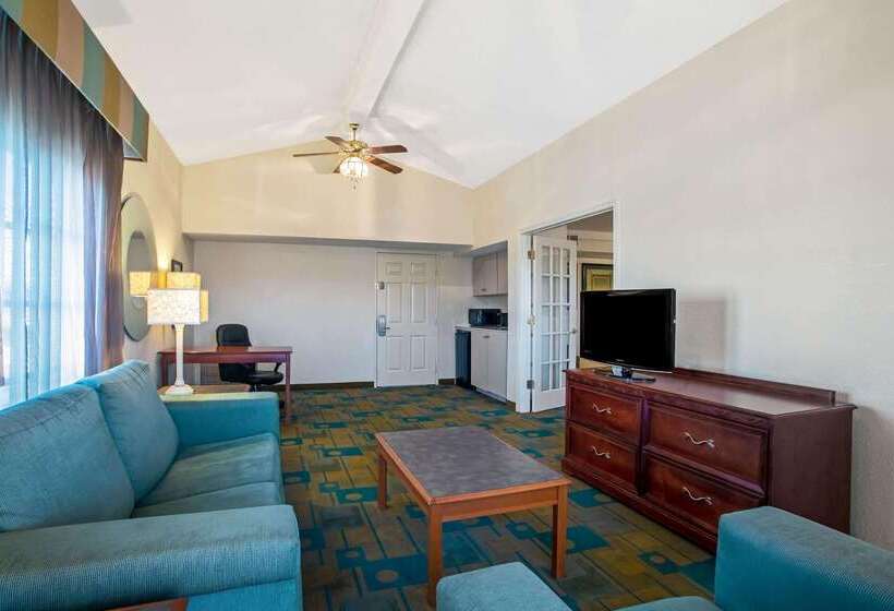 فندق La Quinta Inn By Wyndham Killeen  Fort Hood