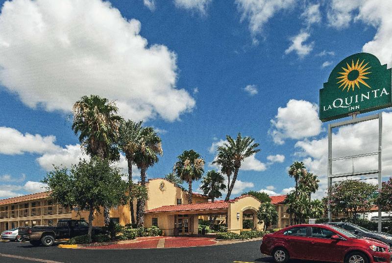 هتل La Quinta Inn By Wyndham Laredo I35
