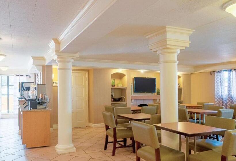 ホテル La Quinta Inn By Wyndham New Orleans Veterans / Metairie