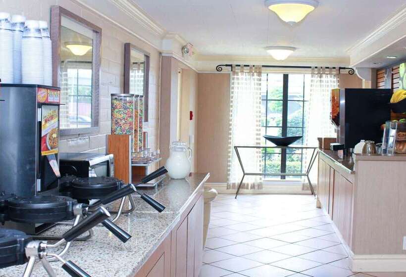 فندق La Quinta Inn By Wyndham New Orleans West Bank / Gretna