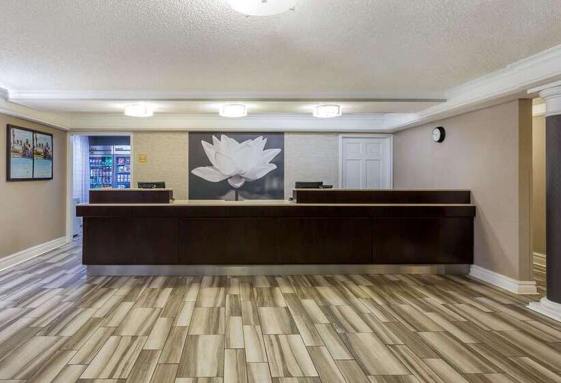 Отель La Quinta Inn By Wyndham Odessa