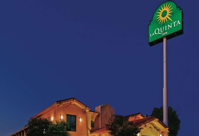 Отель La Quinta Inn By Wyndham Odessa