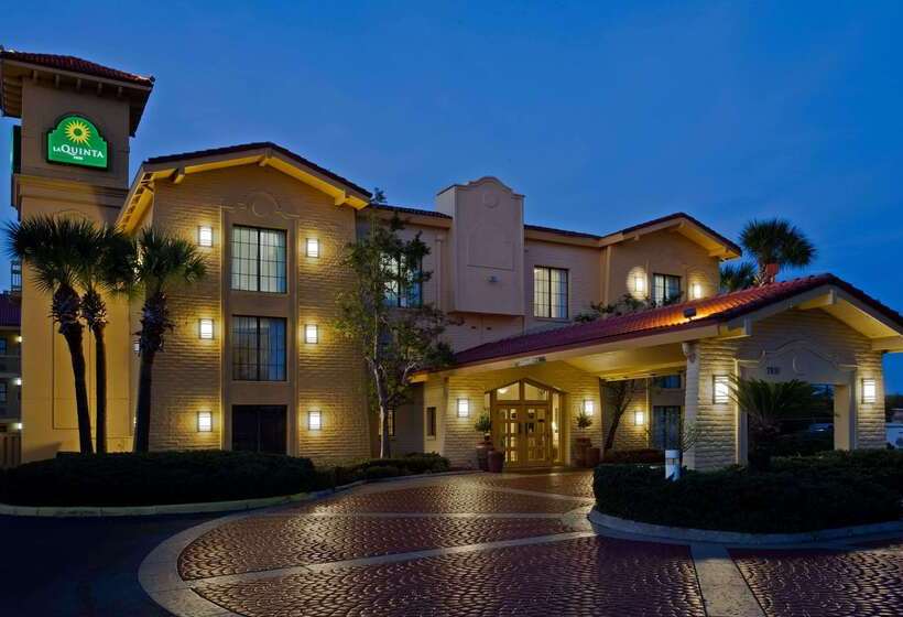 فندق La Quinta Inn By Wyndham Orlando Airport West