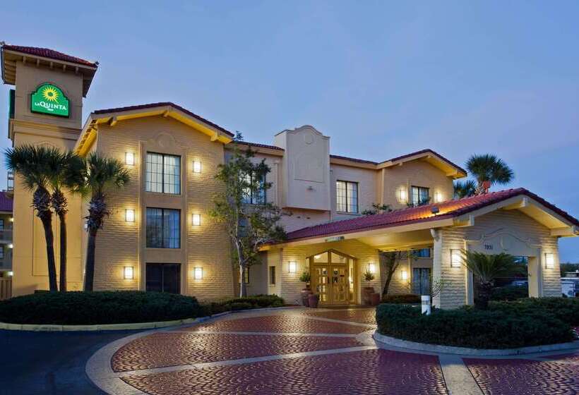 فندق La Quinta Inn By Wyndham Orlando Airport West