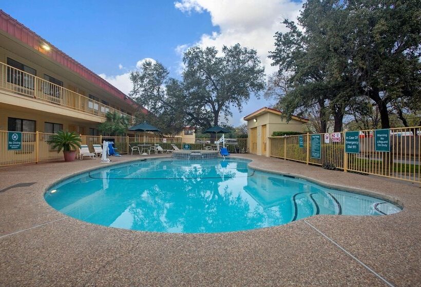 酒店 La Quinta Inn By Wyndham San Marcos