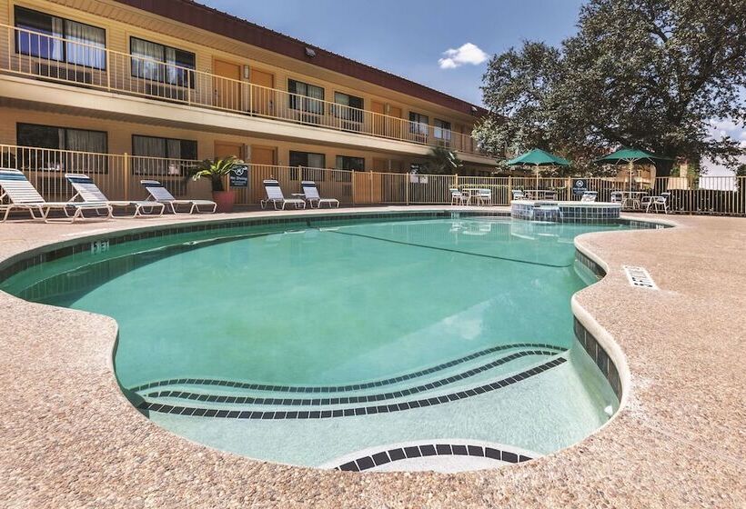 酒店 La Quinta Inn By Wyndham San Marcos