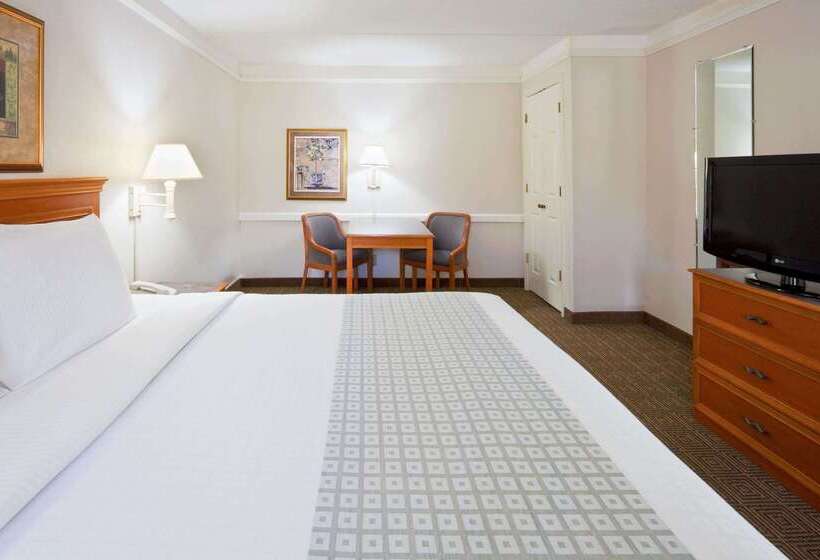 فندق La Quinta Inn By Wyndham Tallahassee North