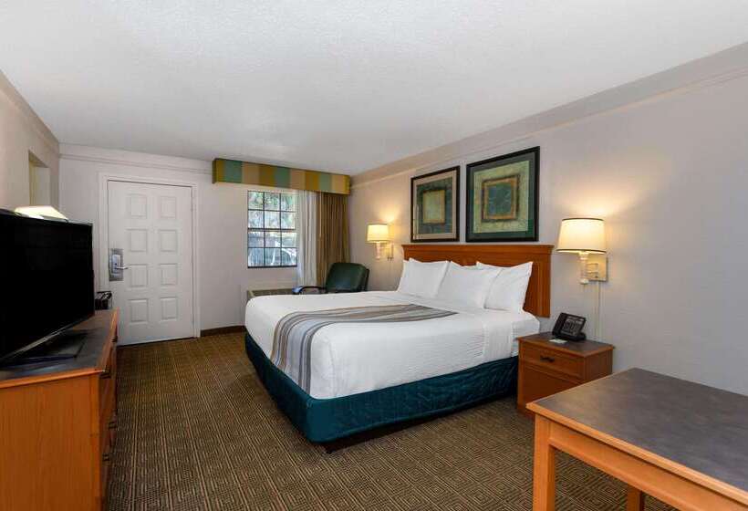 فندق La Quinta Inn By Wyndham Tallahassee North