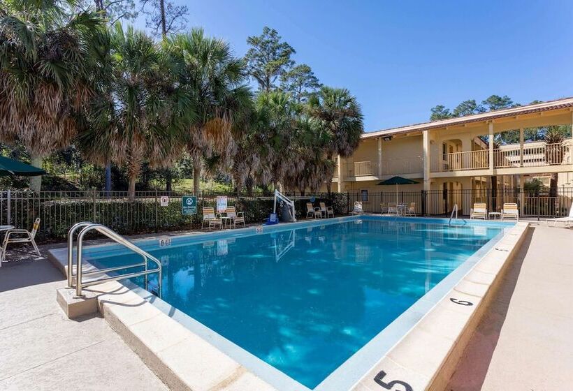 فندق La Quinta Inn By Wyndham Tallahassee North