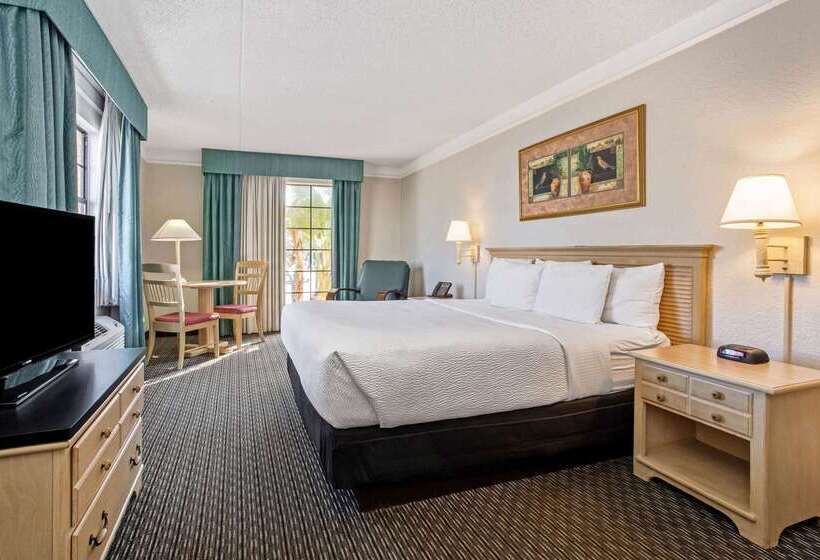 فندق La Quinta Inn By Wyndham Tampa Bay Pinellas Park Clearwater