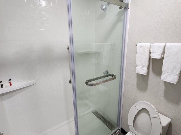 فندق La Quinta Inn By Wyndham Tampa Bay Pinellas Park Clearwater