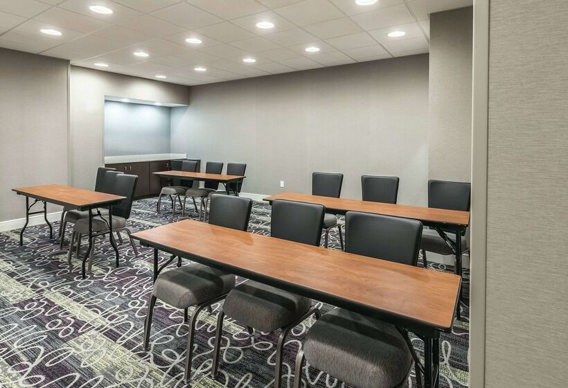 호텔 La Quinta By Wyndham Arlington North 6 Flags Dr