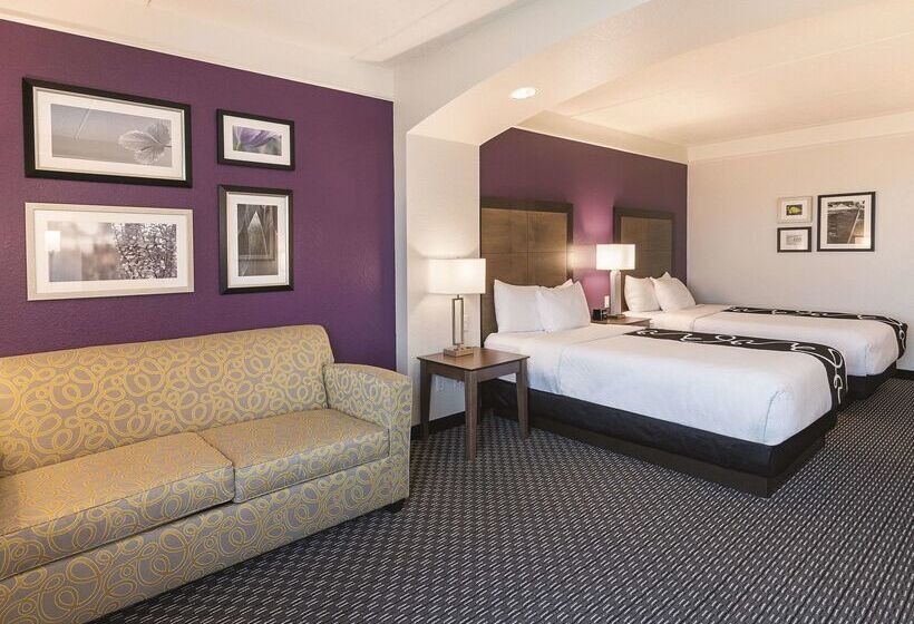 호텔 La Quinta By Wyndham Arlington North 6 Flags Dr