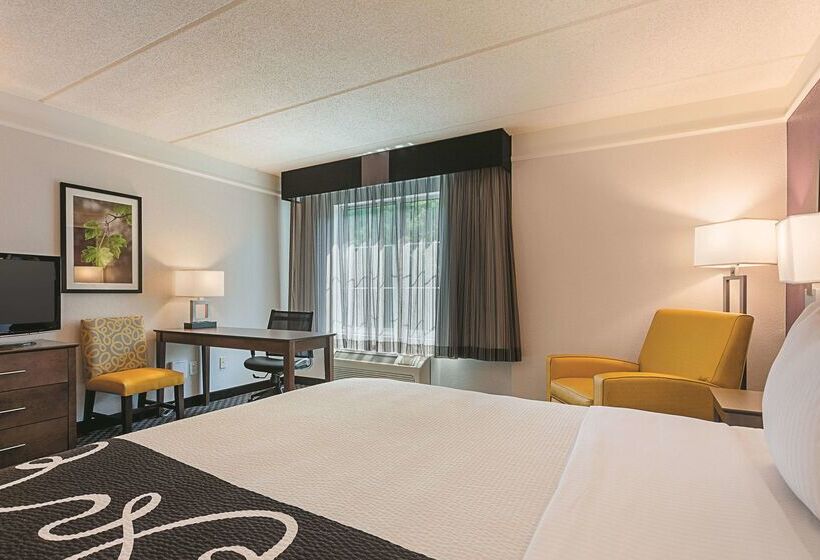 فندق La Quinta By Wyndham Atlanta Alpharetta