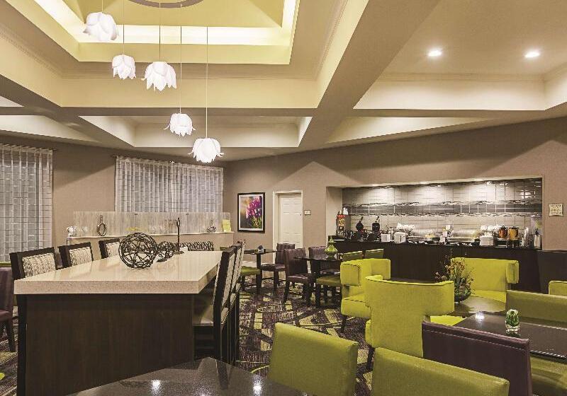 فندق La Quinta By Wyndham Atlanta Alpharetta