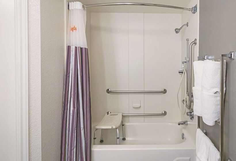 فندق La Quinta By Wyndham Atlanta Conyers