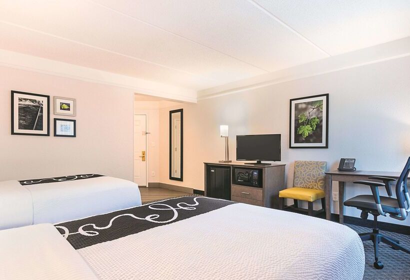 فندق La Quinta By Wyndham Atlanta Conyers