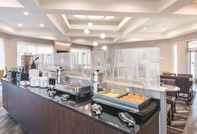 فندق La Quinta By Wyndham Atlanta Conyers