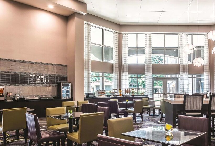 호텔 La Quinta By Wyndham Atlanta Perimeter Medical