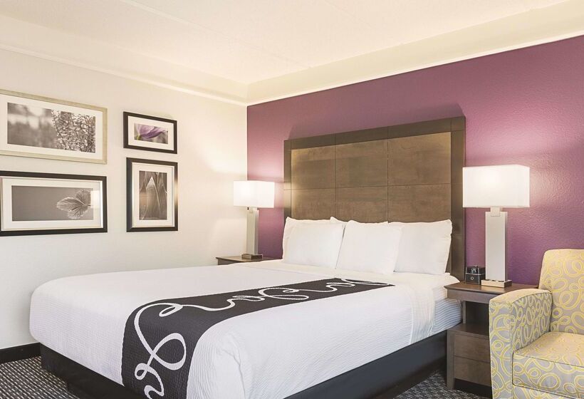 호텔 La Quinta By Wyndham Atlanta Perimeter Medical